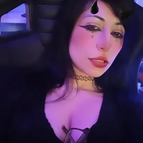 toxiicmoon | TtvGirls - female streamers