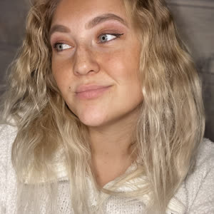 Source: profile picture from 2022-11-20