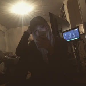 Source: profile picture from 2022-11-20