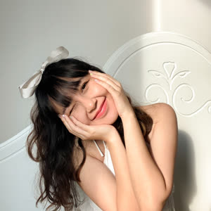 Source: profile picture from 2022-11-21