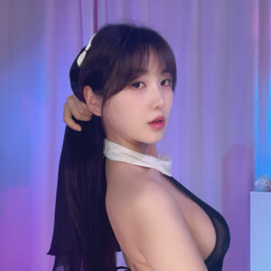 Source: profile picture from 2026-05-05