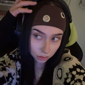 Source: profile picture from 2026-10-19
