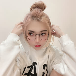 Source: profile picture from 2022-11-21