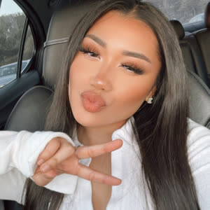 Source: profile picture from 2022-12-19