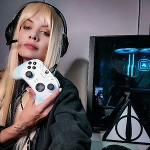 Source: profile picture from 2022-11-21