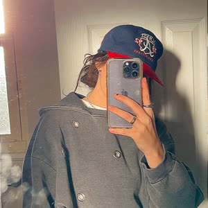 Source: profile picture from 2025-10-06