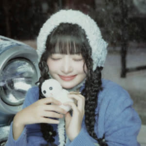 Source: profile picture from 2025-09-04