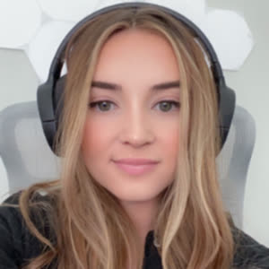 Source: profile picture from 2022-11-20