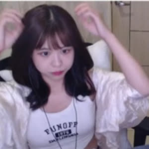 Source: profile picture from 2025-09-04