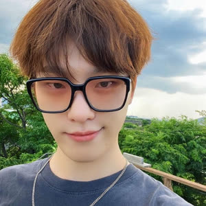 Source: profile picture from 2022-11-20