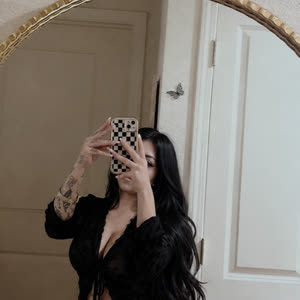 Source: profile picture from 2026-08-06