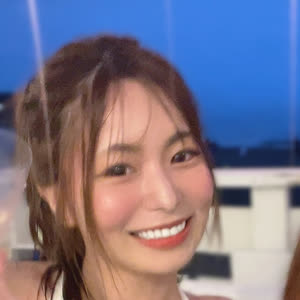 Source: profile picture from 2025-09-04