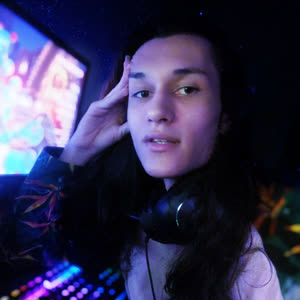 Source: profile picture from 2022-11-20