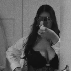 Source: profile picture from 2022-12-08