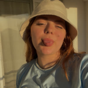 Source: profile picture from 2022-11-20