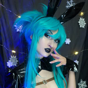 Source: profile picture from 2022-11-20