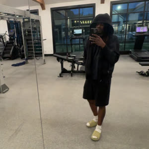 Source: profile picture from 2025-09-04