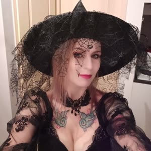 Source: profile picture from 2022-11-20