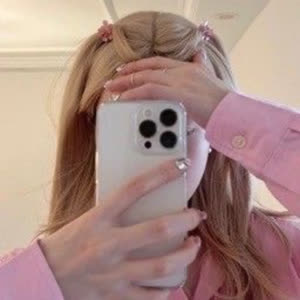 Source: profile picture from 2024-08-01