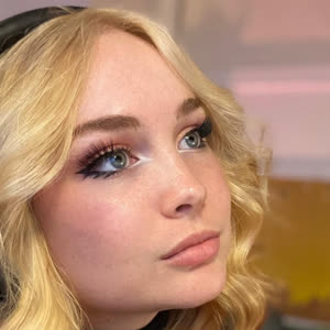 Source: profile picture from 2022-11-21