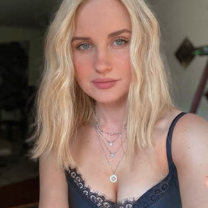 Source: profile picture from 2022-11-20