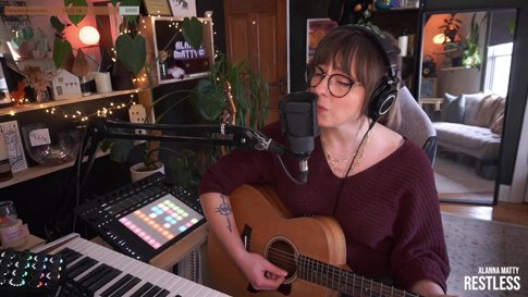 ✨Chill tunes and good vibes✨| Singing, Loops, Originals, Requests | !presave