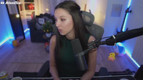💜Music Reaction Night  💜@Bisscute !S !throne !discord  !partnerplus