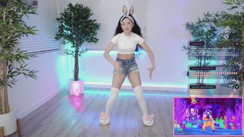 BUNNY GIRL DANCE <3