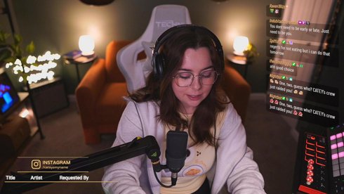 ☕️🍂 Chill Saturday Music | Singing Song Requests ☕️🍂