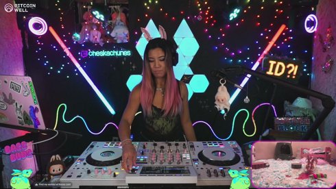 ✨🐰 thirstday uppies 🐰✨edm/bass 💖 !team !website !btcw !donate !shows