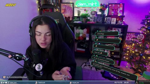 coucou j'ai rebougé mon setup et installé mon sapin | !rs !boutique !HOLY !hyperX !radio