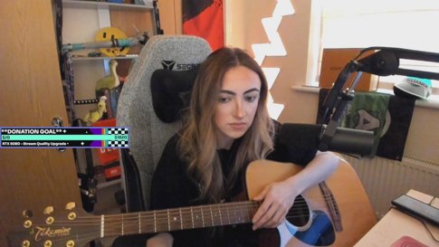 #1 UK FEMALE SOLO TO PRED ☘️ Irish ☘️ !socials !discord