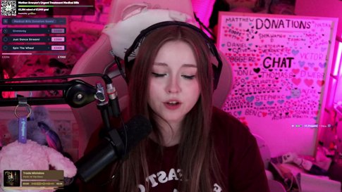 OW DATE NIGHTTT... jk but I am playing with @nakoneart ! !socials !donate