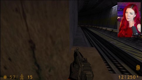 [FIRST] HALF-LIFE  <3