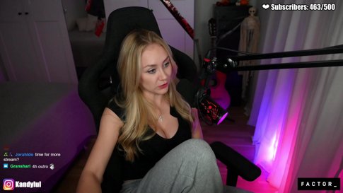 ✨ LIVE✨ IT'S FRIDAY YEYY✨