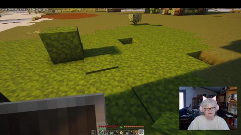 Overwatch 2 and new HC Minecraft world (Day 112)