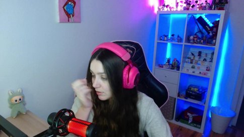 Mala som sa prihlasiť do survivoru? #FOMO || !dc  !instagram ♥