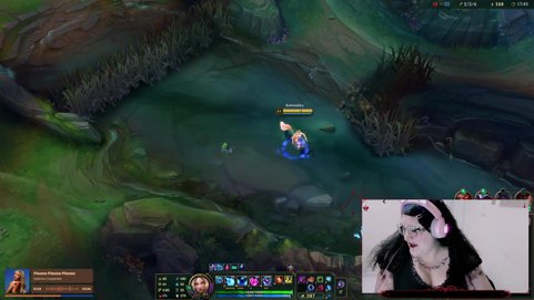 Poderia ficar na live dessa bruxinha ?