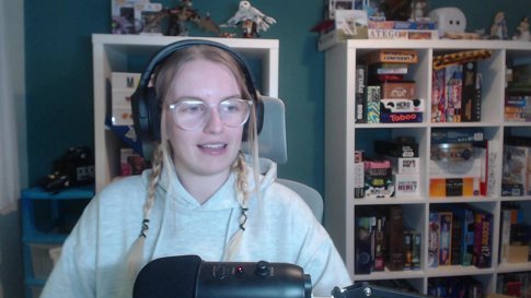 Chill Chewsday 💛 !visit to come visit my Waterpark 💛