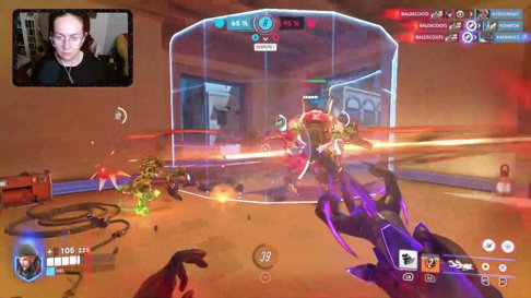 [FR] PETIT REACT CHILL (!insta !discord !twitter !don)