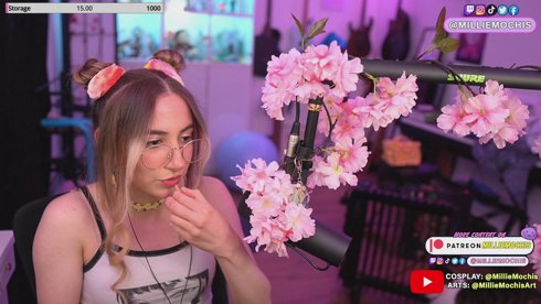[ESP/ENG] Muscle Mommy is Back! 🌷 #Sponsorship !pixel !dono !wishlist !socials @milliemochis