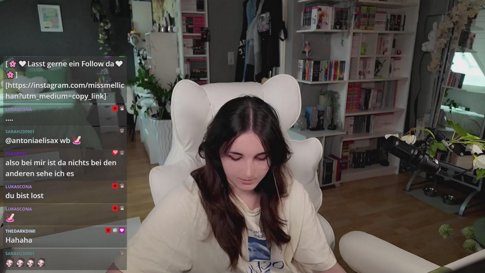 [GER/ENG] 🍵 Mittag mit Herz – chill, talk & comfy Games  - Jetzt fehlst nur noch DU!