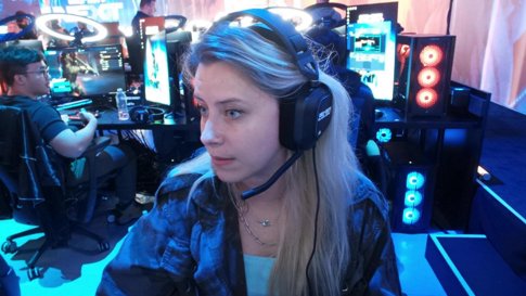 *DROPS ON* LIVE AT COD NEXT BLACK OPS 7 GAMEPLAY FIRST LOOK! feel free to ask questions! #CODPartner