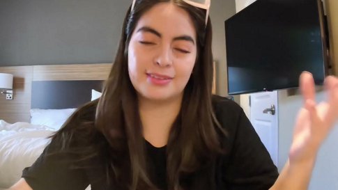 MAQUILLANDOME PARA IR A TRABAJAR  :D UWU
