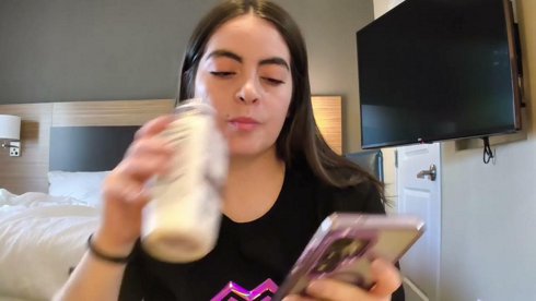 MAQUILLANDOME PARA IR A TRABAJAR  :D UWU