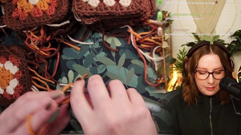 🍂 crocheting a fall scarf | first official crafting stream!