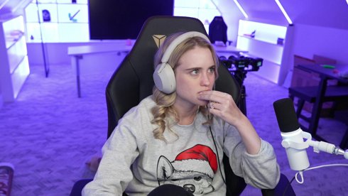 Starting A Minecraft World :)