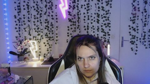⚡️La meuf est en vie ?⚡️!insta !discord !tiktok !youtube