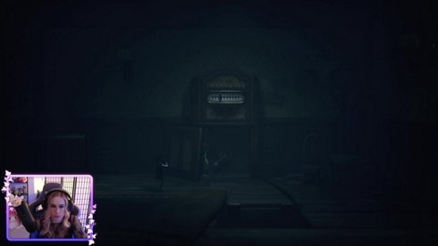 Happy Halloween!! I'm back!