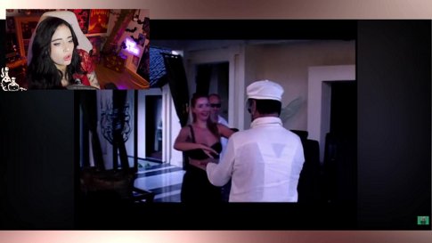 LES PIRES STRIP TEASE soyez prêts